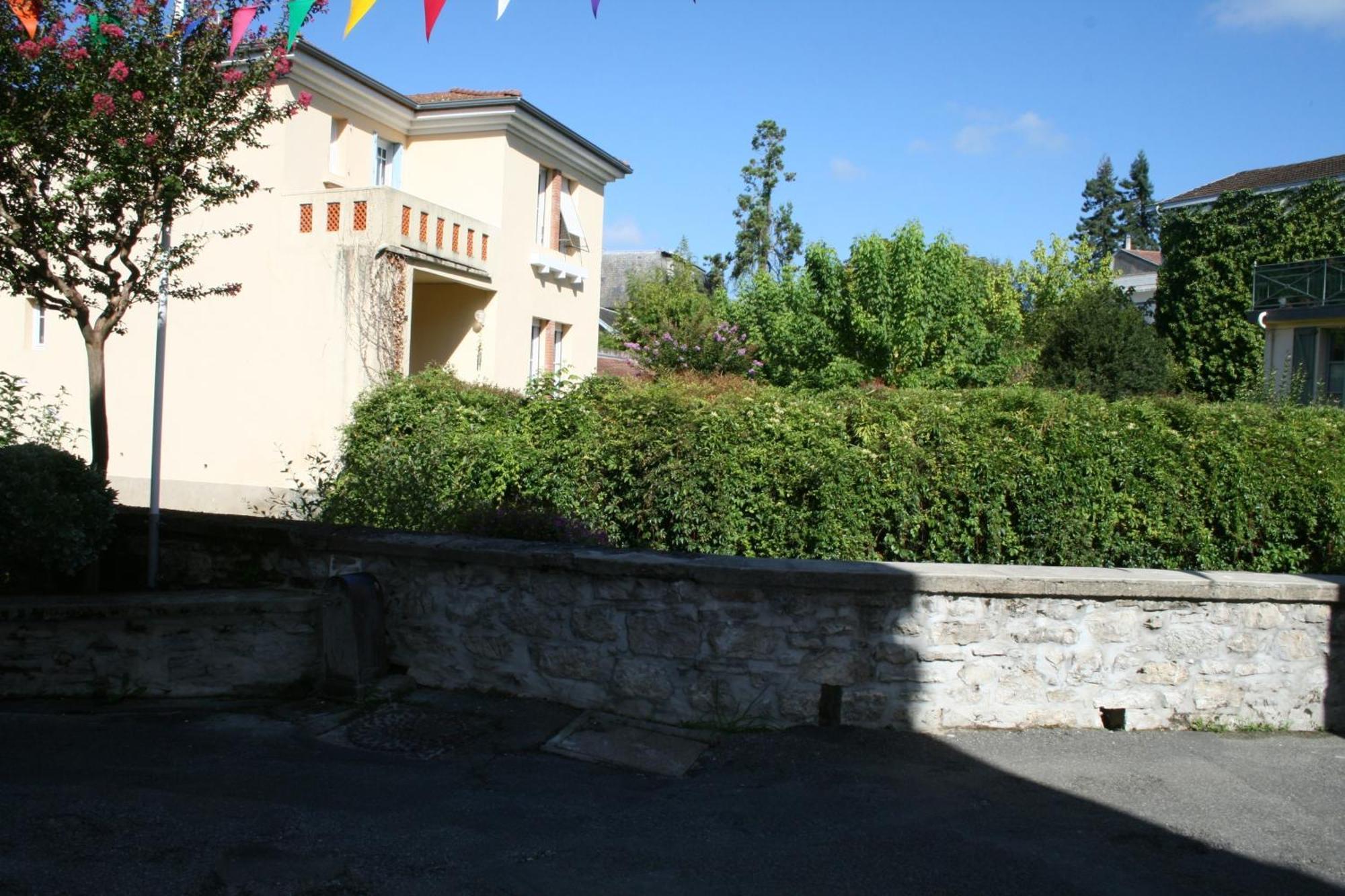 Appartement Le Nid Du Saleys - 70 M2 Centre Ville De Salies-de-Béarn エクステリア 写真